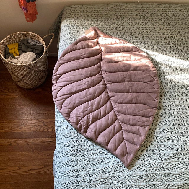Kids Play Mat Leaf Design Soft Fabric with Soft Filling