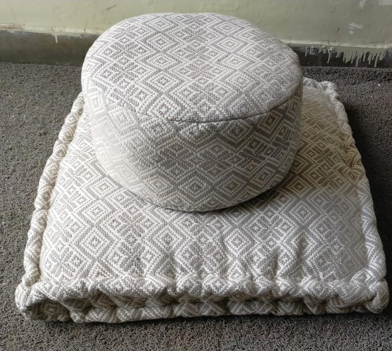 Cotton Hand loom Woven Floor Mattress - 3